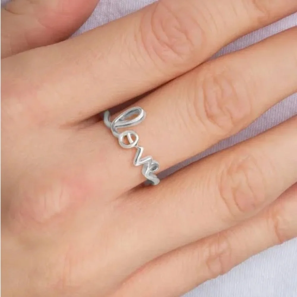 925 Sterling Silver Cursive “Love” Word Ring - Picture 3 of 17